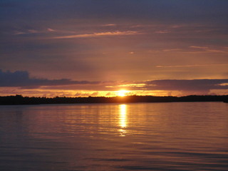 Naklejka premium Aube d'or tropicale