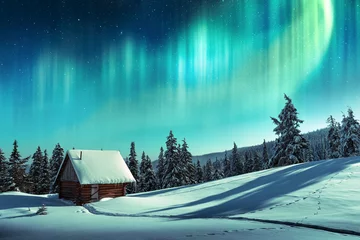 Fantastische Winterlandschaft mit Holzhaus in schneebedeckten Bergen und Nordlicht am Nachthimmel © Ivan Kmit