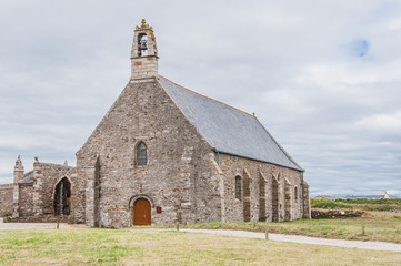 Saint-Mathieu lighthouse and former abbey at Pointe Saint-Mathieu
