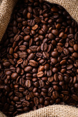 麻袋に入ったコーヒー豆