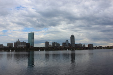 Fototapeta na wymiar Boston along the Charles River