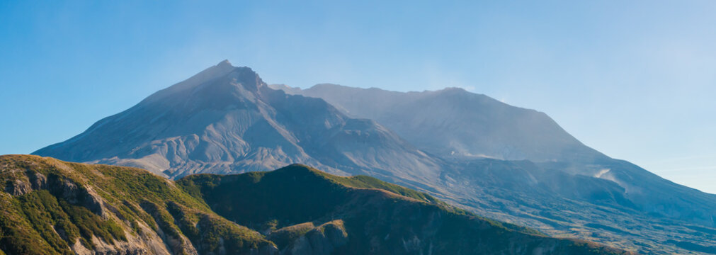 Mount St Helens © Valerii