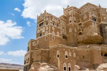 Foto op Plexiglas Beautiful Traditional Old Yemeni Architecture On Hilltop, Sana'a Yemen © munettt