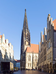 Fototapeta na wymiar Lambertikirche - Münster