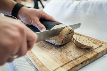 Cutting bread