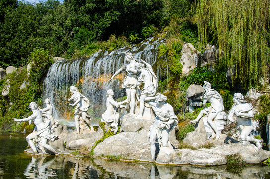 Reggia di Caserta - Cascatelle e Fontana di Venere e Adone