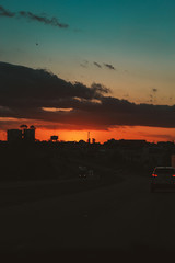 Por do sol em movimento