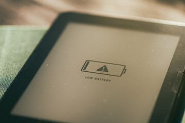 e-book in low battery