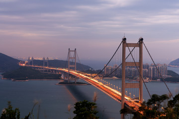 Fototapeta premium Hong Kong Tsing Ma Bridge during sunset