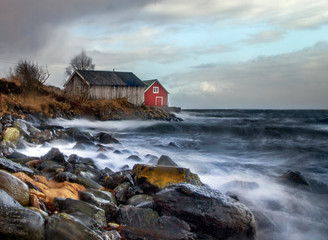 Fototapeta premium Norwegian coastline / Longexposure