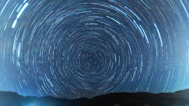 北極星 Images – Browse 1,139 Stock Photos, Vectors, and Video