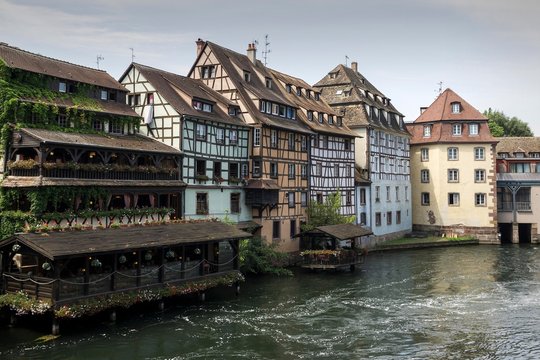 Half-timbered houses in historic old town, Gerberviertel, Le Petite France, Strasbourg, Alsace, France, Europe