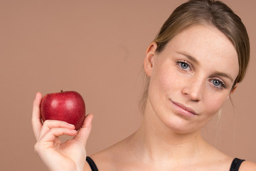 girl with an apple