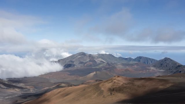 Timelapse - Moving clouds over the Haleakala crater, Maui, Hawaii