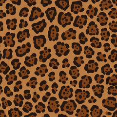 Seamless leopard fur brown pattern. Animal print.
