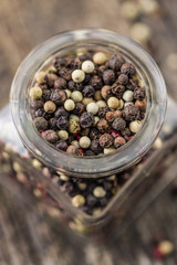 Different types of dried peppercorn.