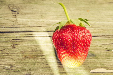 fresh berry of strawberry/fresh berry of strawberry on wooden backgtound. Top view