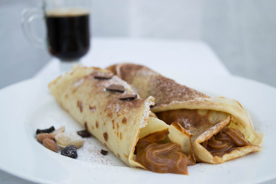 PANQUEQUE CON DULCE DE LECHE