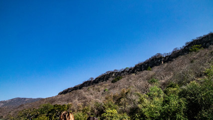  Magic mountains, sheer cliffs, monkeys, crocodiles - Canyon del Sumidero