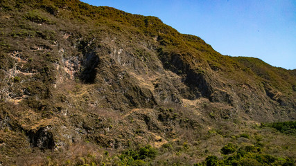  Magic mountains, sheer cliffs, monkeys, crocodiles - Canyon del Sumidero