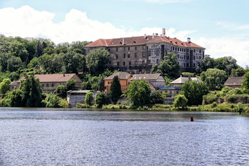 Nelahozeves castle by the Vltava river