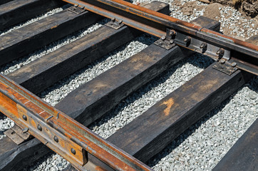 Butt joint of railway tracks