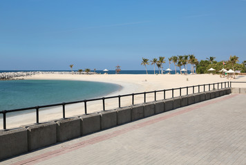 Obraz premium People on the beach in Sharjah city, United Arab Emirates