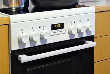 Electric range.