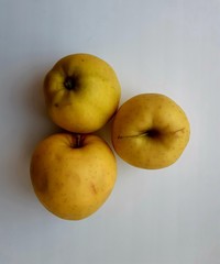 apples on white background