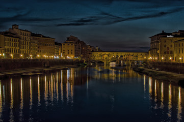 Fototapeta premium night view of florence italy