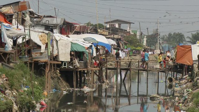 Polluted river in Manila slum