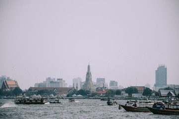 Fototapeta premium Chao Phraya River