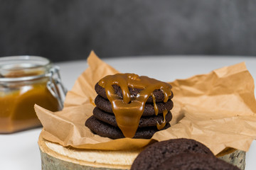 Chocolate biscuits with caramel 
