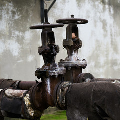 The image of the valve on the heating main.