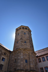 Fototapeta na wymiar octogon tower in Bayreuth, Bavaria,against the sun