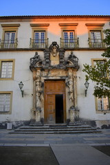 Fototapeta na wymiar Universidade de Coimbra