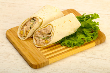 Tuna bread roll