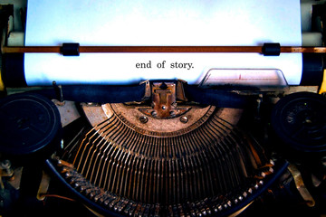 In the old typewriter inserted a white sheet of paper with the inscription: end of story.