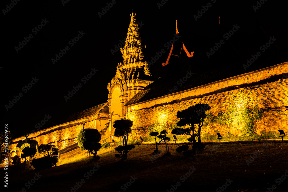 Sticker Phra Thad Lampang Luang temple in the night