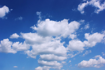 Fototapeta na wymiar Sky background with clouds