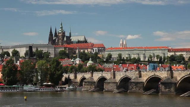 WS Vltava River and Hradcany Castle / Prague, Czech Republic