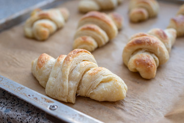 baking croissant