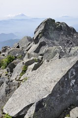 乾徳山より富士山眺望