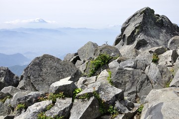 乾徳山より富士山眺望