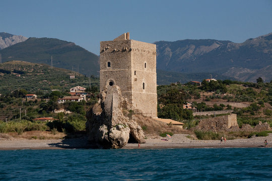 Torre Roccella (Campofelice di Roccella)