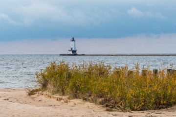 Fototapeta na wymiar Ludington North Pierhead Lighthouse, Lake Michigan, Ludington, Michigan.