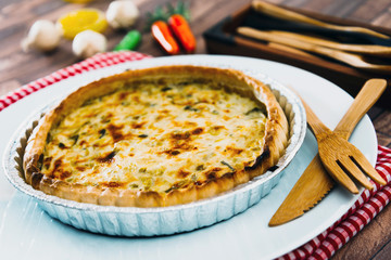 VEGETABLE PIE WITH CHERRY TOMATOES, GRILLED PEPPERS AND COURGETTES With fresh eggs and fresh cream