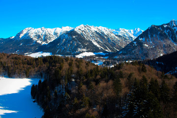 Winterwelt nahe Oberstdorf in den Alpen