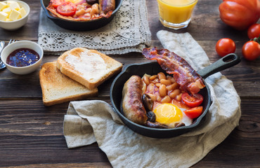 English breakfast in iron skillet