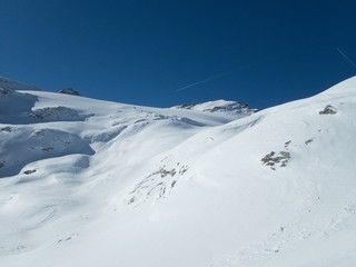 winter skitouring adventure in granastpitzgruppe mountains in austrian alps